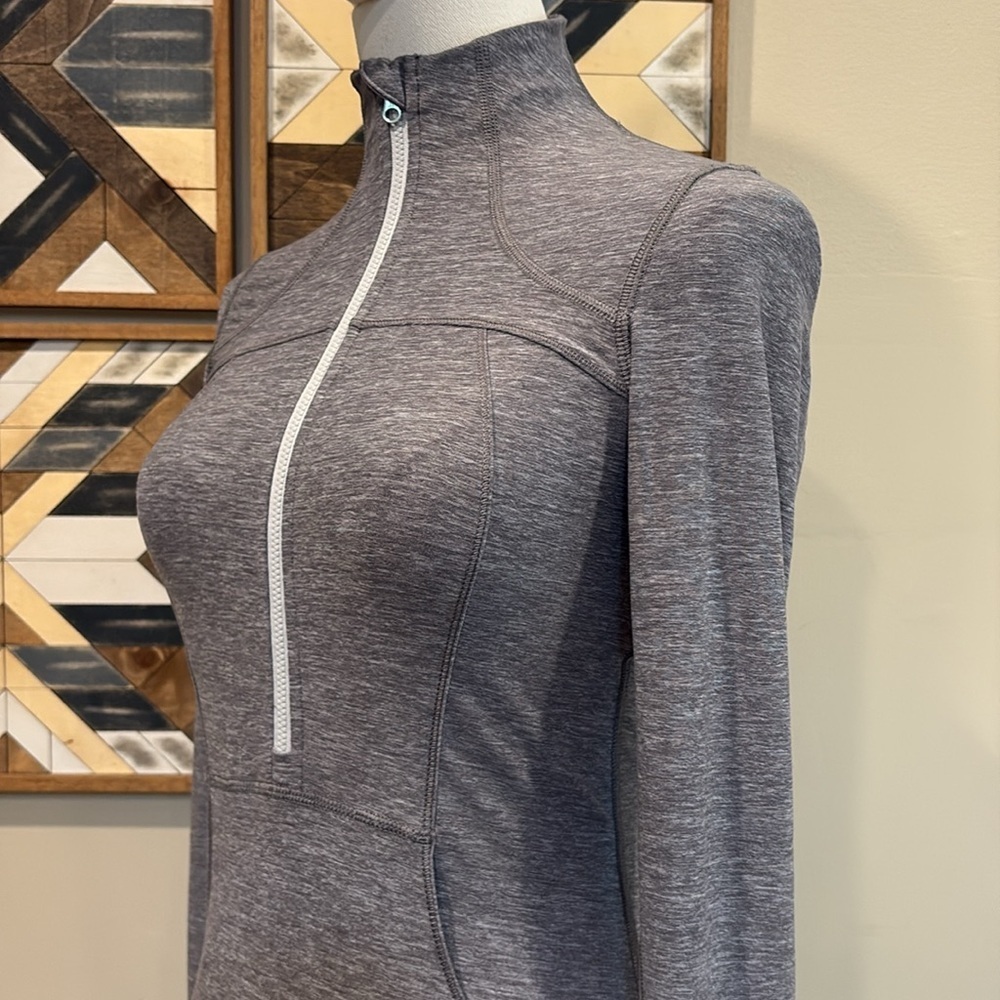 Lululemon Define Pullover Half Zip Long Sleeve Ja… - image 4